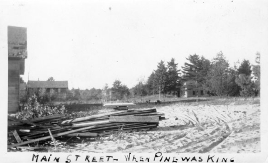 View of Good Harbor Main Street taken by Erhardt Peters c.1924